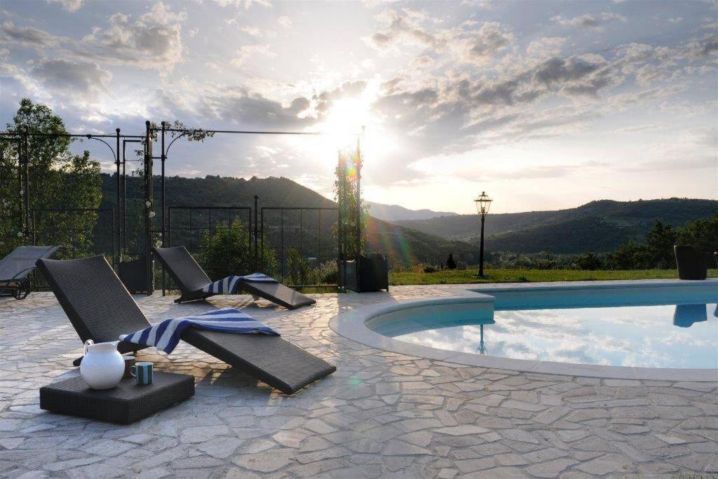 Exclusive Villa Parrano - Countryside With Pool Exterior photo